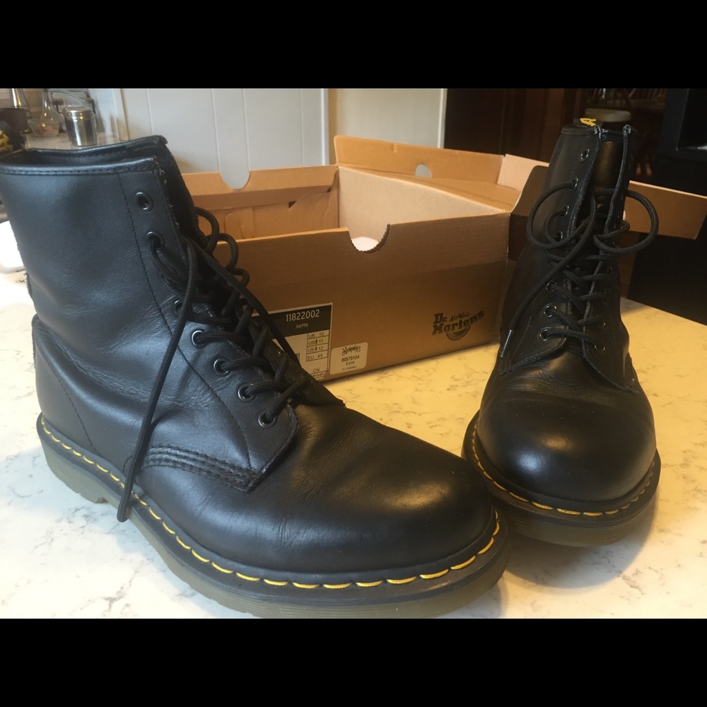 Dr Martens 1460 Mens 11 Boots Worn Once in Box
